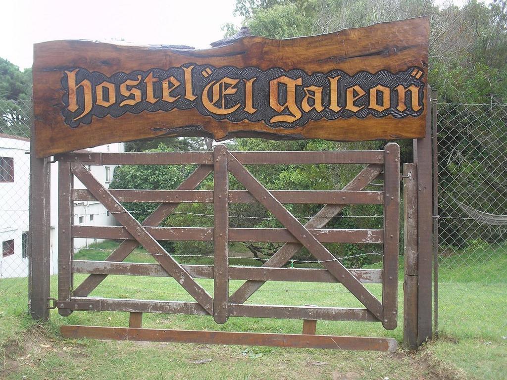 Hostel El Galeon Villa Gesell Esterno foto